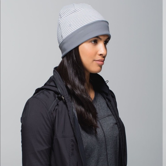 lululemon toque hat